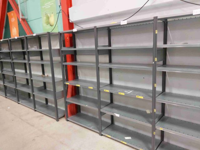 652838-4 Plåthyllor från EAB 12 Sektioner