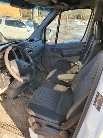 652045-10 Mercedes Sprinter 313 CDI -2008 Reg No SPG 412