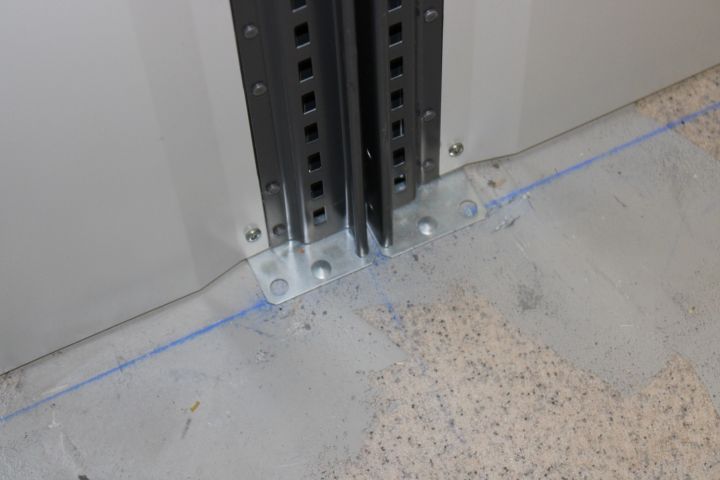 652838-8 Plåthyllor från EAB 12 Sektioner