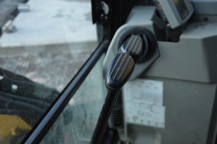655647-24 CATERPILLAR 303.5ECR -2016 1242 hrs.
