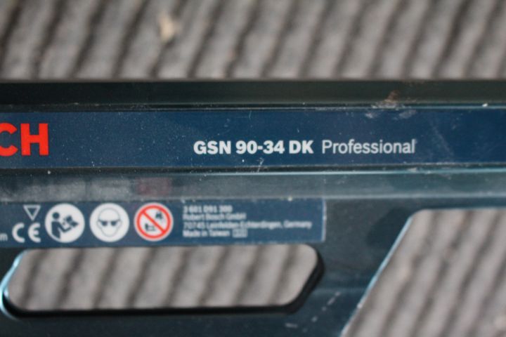 652966-3 Pneumatic nail gun Bosch GSN 90-34GB