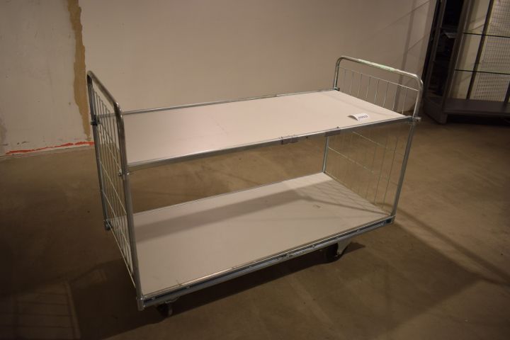 Large rolling table, 2 shelves - PS Auction - We value the future ...