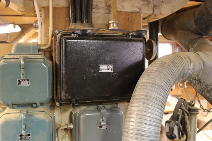 655905-12 Table saw Jonsered