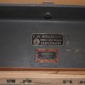 655914-7 veneer Press