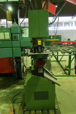 651330-12 Side cover, MUBEA Muhr & Bender MIW 600