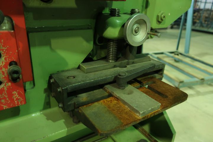 651330-15 Side cover, MUBEA Muhr & Bender MIW 600