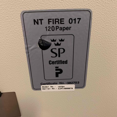 654579-4 Safe Eagle 13724, NT FIRE 017