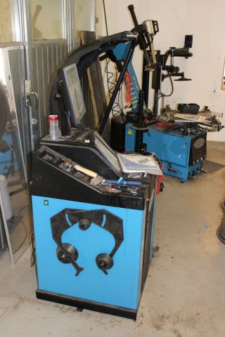 623436-3 Tire balancing machine Twin Busch TW F-95 -18