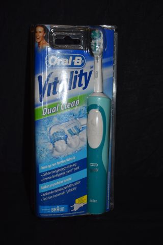 656351-2 4pcs Electric toothbrushes