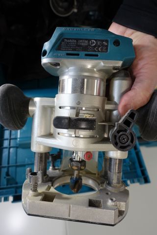 656455-2 Hand mill Makita