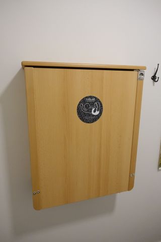 656586-1 Wall hung changing table