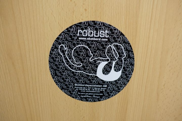 656586-3 Wall hung changing table