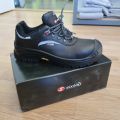 628812-2 7 pairs of work shoes, Sixton Peak Explorer, size 41-46