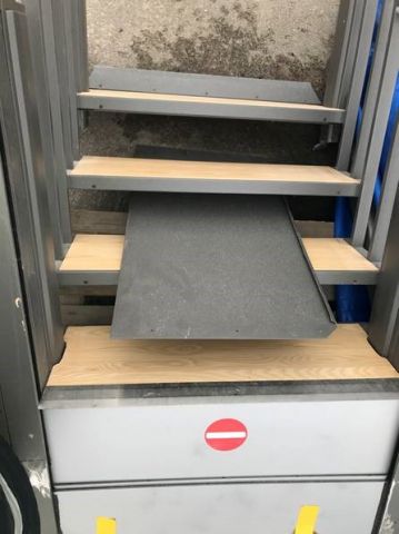 656639-2 Flexstep staircase and elevator combination