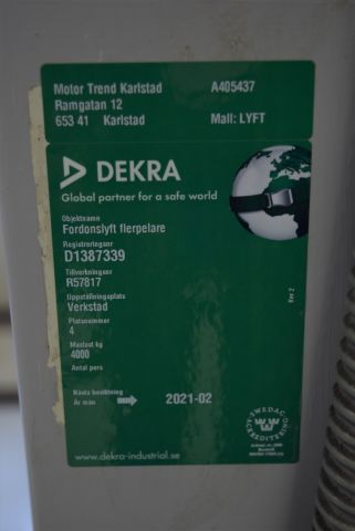 646371-11 4-pelarlyft Stertil Koni med domkraft - 4000 kg