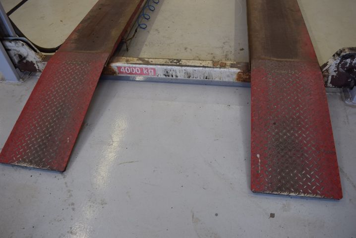 646371-17 4-pelarlyft Stertil Koni med domkraft - 4000 kg