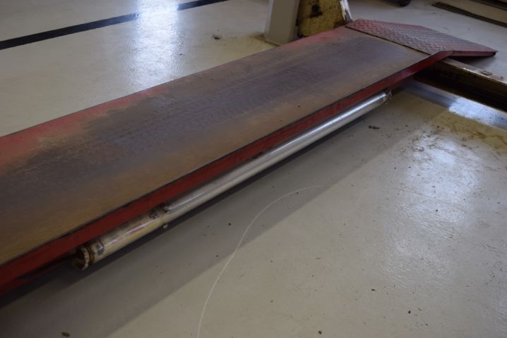 646371-24 4-pelarlyft Stertil Koni med domkraft - 4000 kg