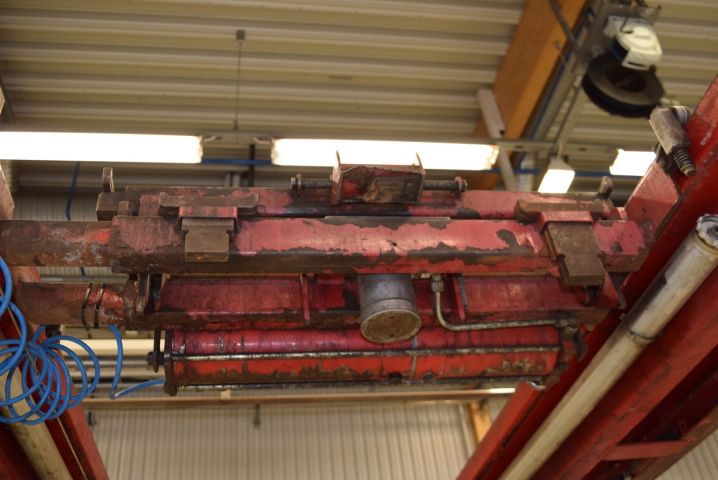646371-28 4-pelarlyft Stertil Koni med domkraft - 4000 kg