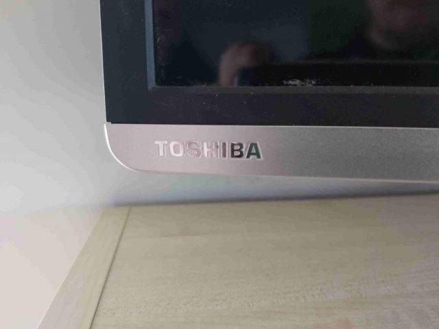 578127-2 40 "LCD TV Toshiba 40L7363D