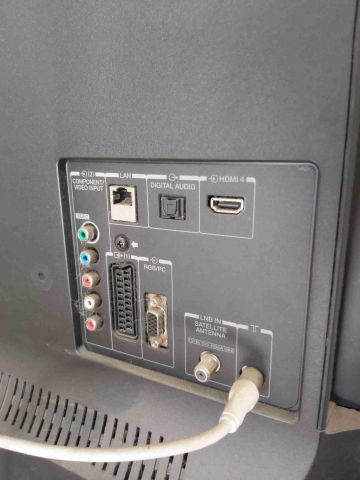 578127-4 40 "LCD TV Toshiba 40L7363D