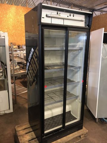 479455-1 Double soft drink fridge, sliding doors