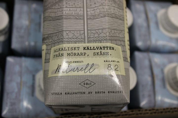 657297-2 Pall med Aqua Nobel Vatten 50cl