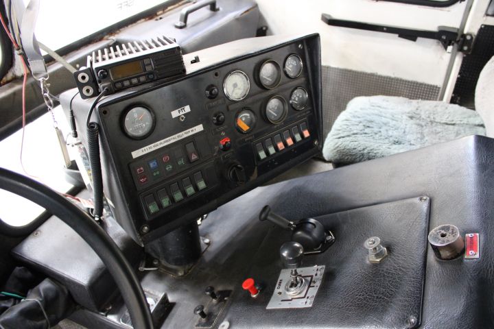 623450-16 Bogsertruck för flygplan, Kalmartruck -89