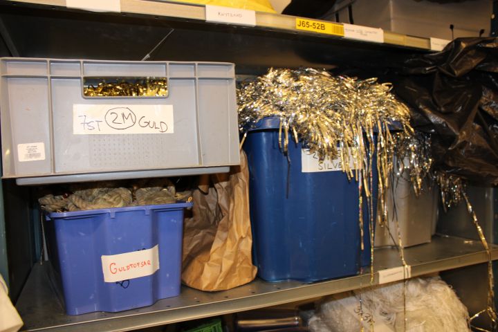 653065-10 Större parti med /mäss-/scentyger