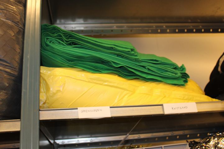 653065-11 Större parti med /mäss-/scentyger