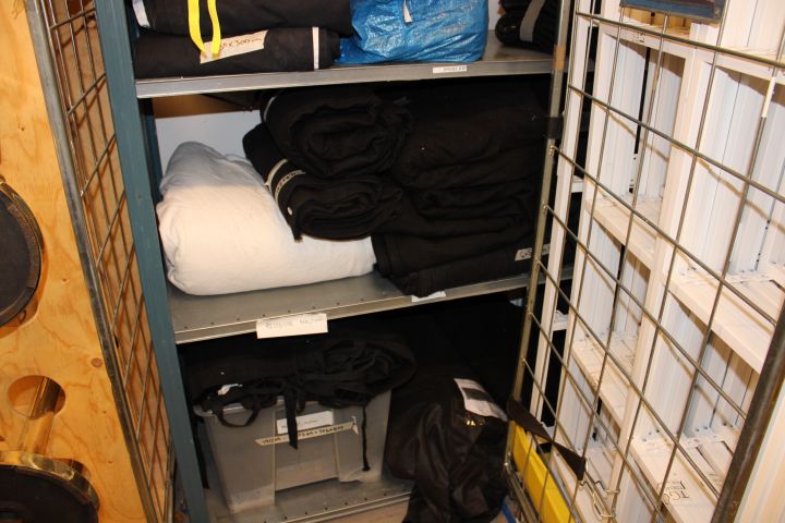 653065-13 Större parti med /mäss-/scentyger