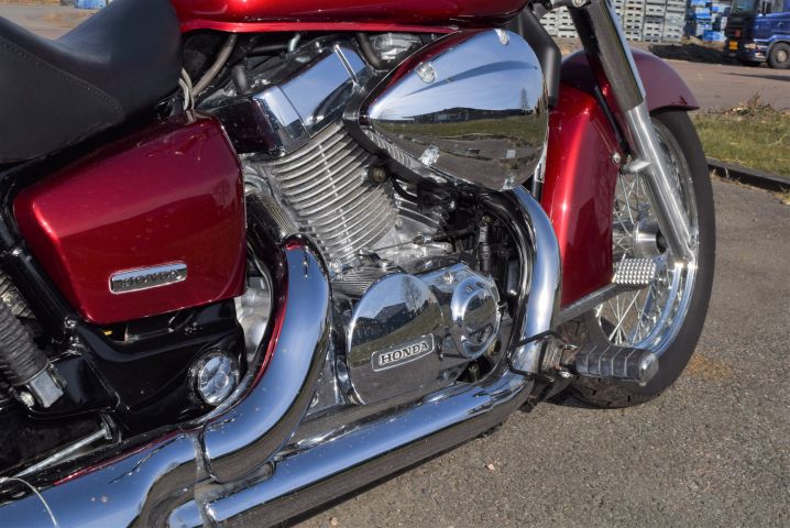 658117-18 Honda VT 750 Shadow (9 miles) - 2005