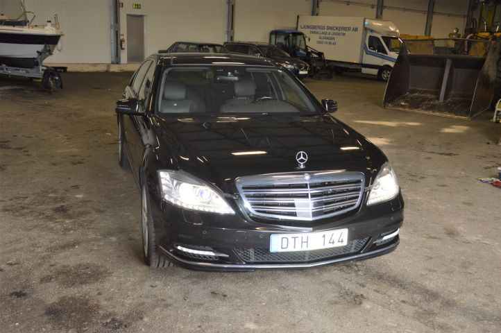 658129-9 Mercedes Benz S600 L 5.5L V12 (517 hp) - 2010
