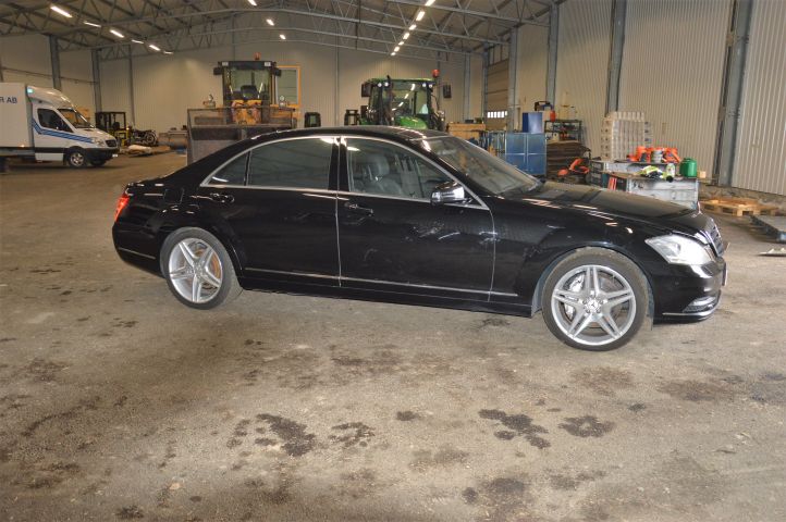 658129-6 Mercedes Benz S600 L 5.5L V12 (517 hp) - 2010