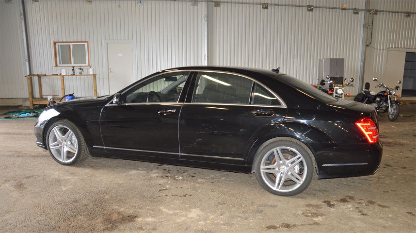 658129-3 Mercedes Benz S600 L 5.5L V12 (517 hp) - 2010