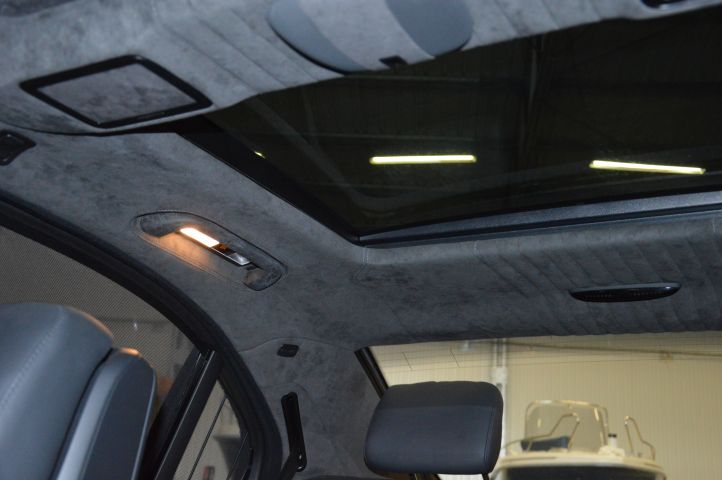 658129-25 Mercedes Benz S600 L 5.5L V12 (517 hp) - 2010