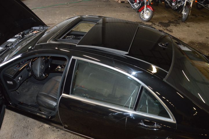 658129-26 Mercedes Benz S600 L 5.5L V12 (517 hp) - 2010