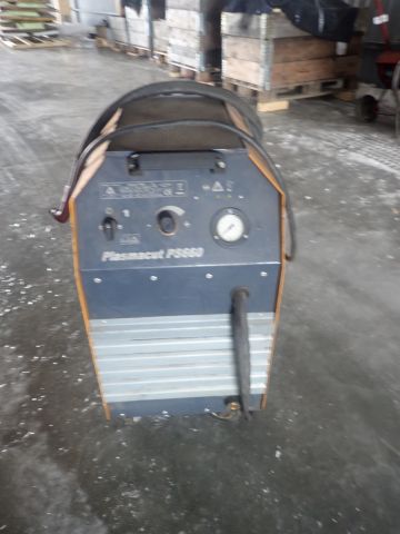 599532-3 Plasma cutter PS660