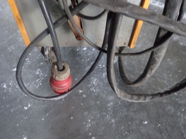 599532-8 Plasma cutter PS660