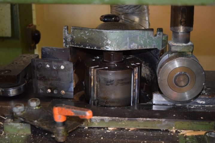 658131-18 Waco HM 200 Universal 5 cutter