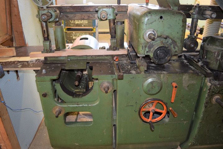 658131-4 Waco HM 200 Universal 5 cutter