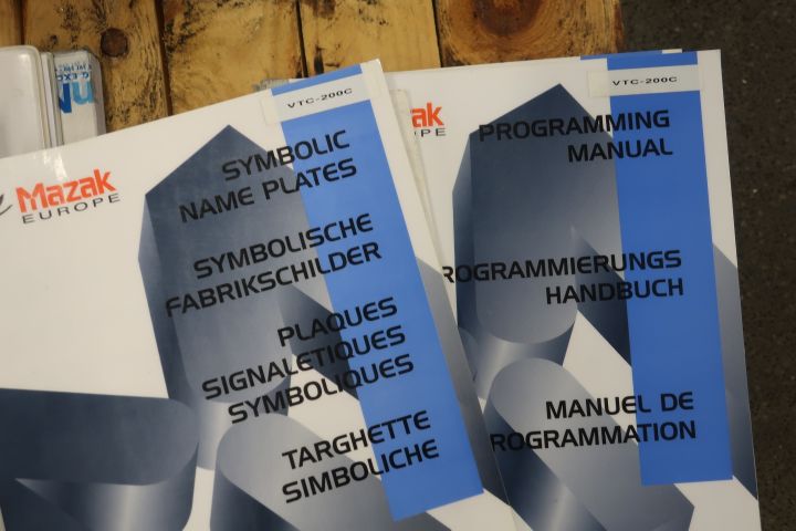 628843-42 CNC Vertical Multiplex, MAZAK VTC-200C -2001