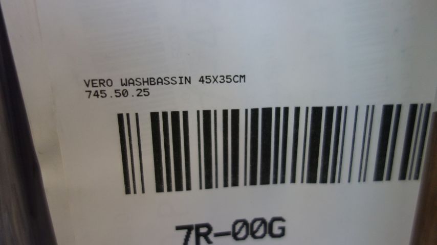 658375-3 Washbasin Duravit Vero 070445