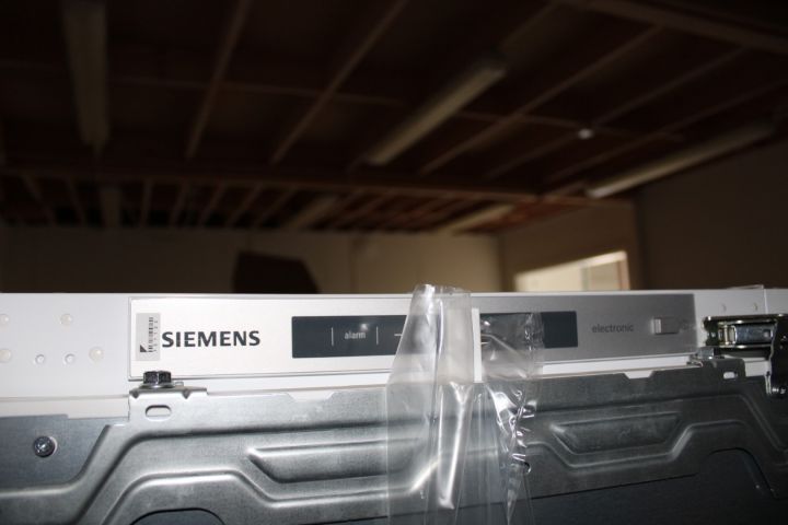 650245-3 Integrerad kylskåp Siemens KI81RAF31 (oanvänd)