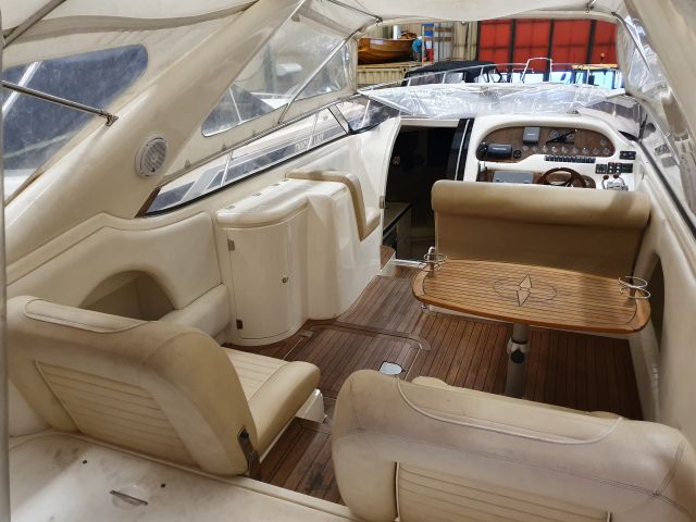652099-12 Sunseeker Tomahawk 41 MK2 -96 # updated images
