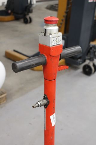 653690-1 Jack Pasquin P 152 C 30T