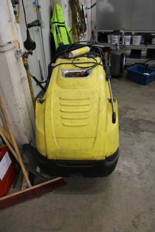 653150-2 High Pressure / Hot Water Wash, Kärcher Commercial
