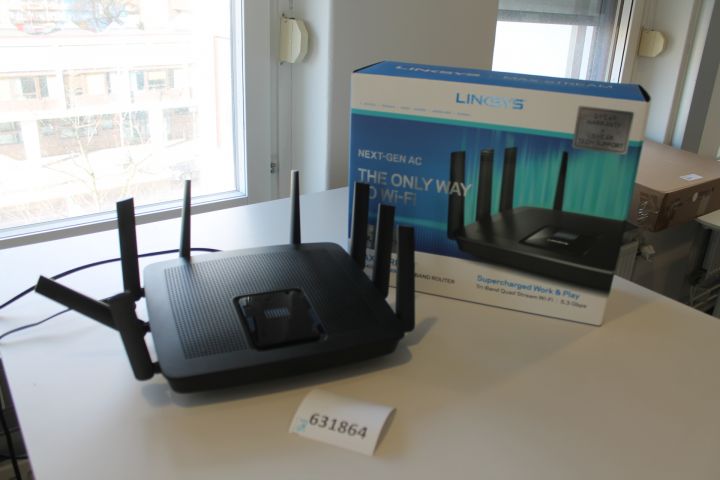 631864-3 Router Linksys EA9500 V2