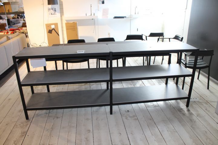 631546-1 2 side tables Vipp