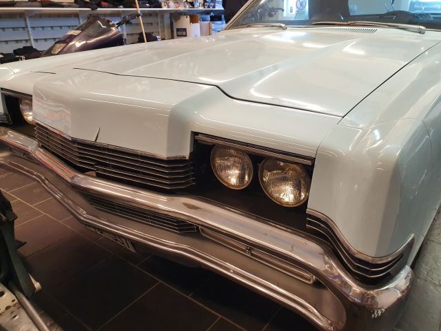 652105-3 Mercury Marquis -69 Convertible