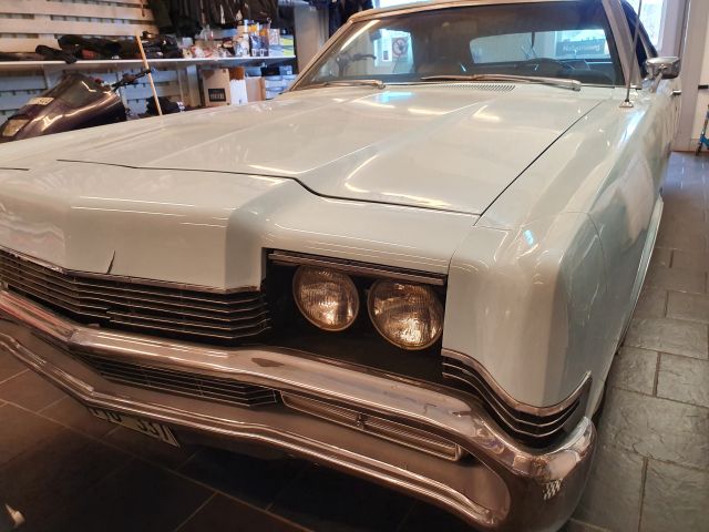 652105-4 Mercury Marquis -69 Convertible